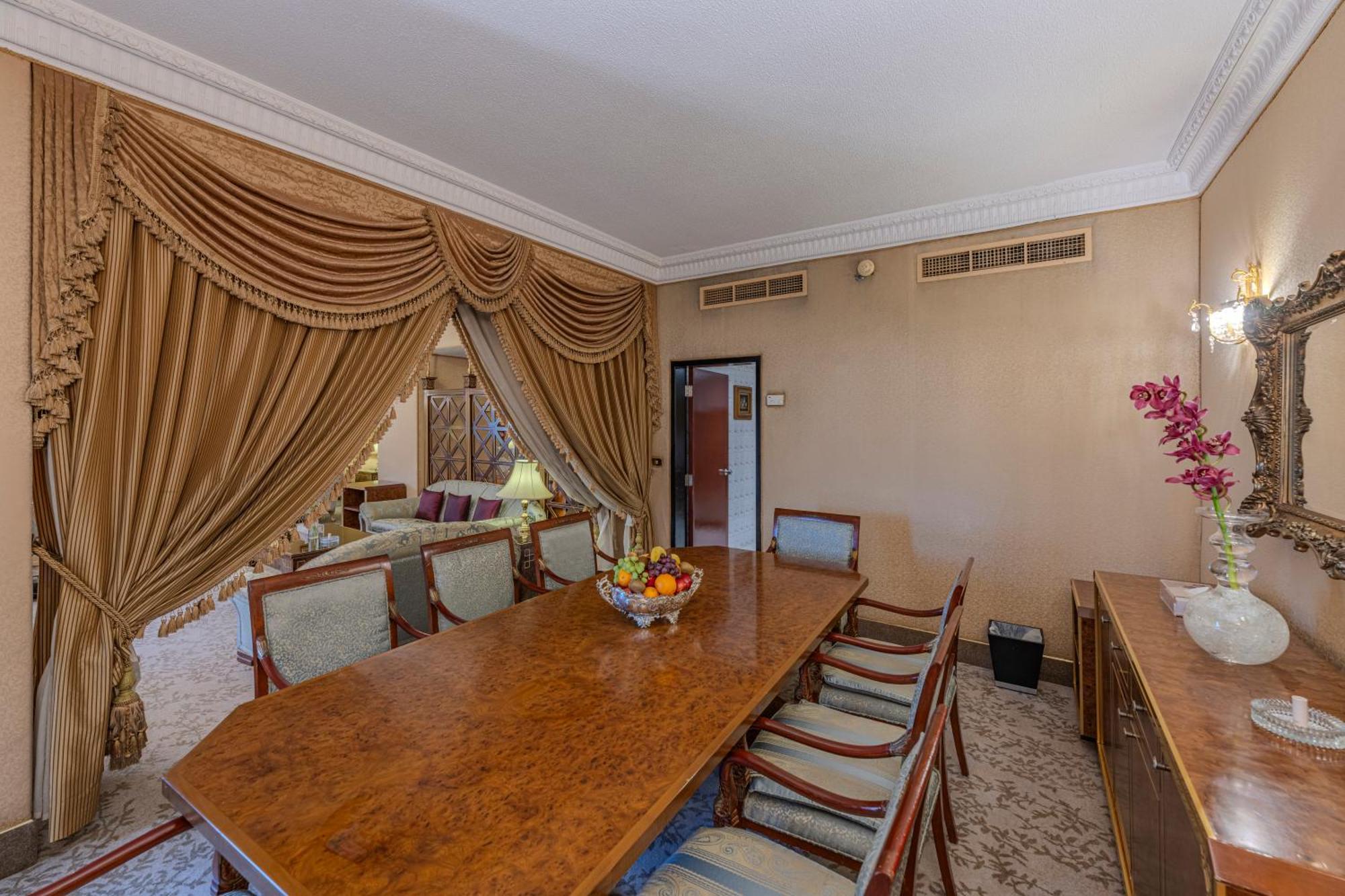 الشهداء 5* مكة